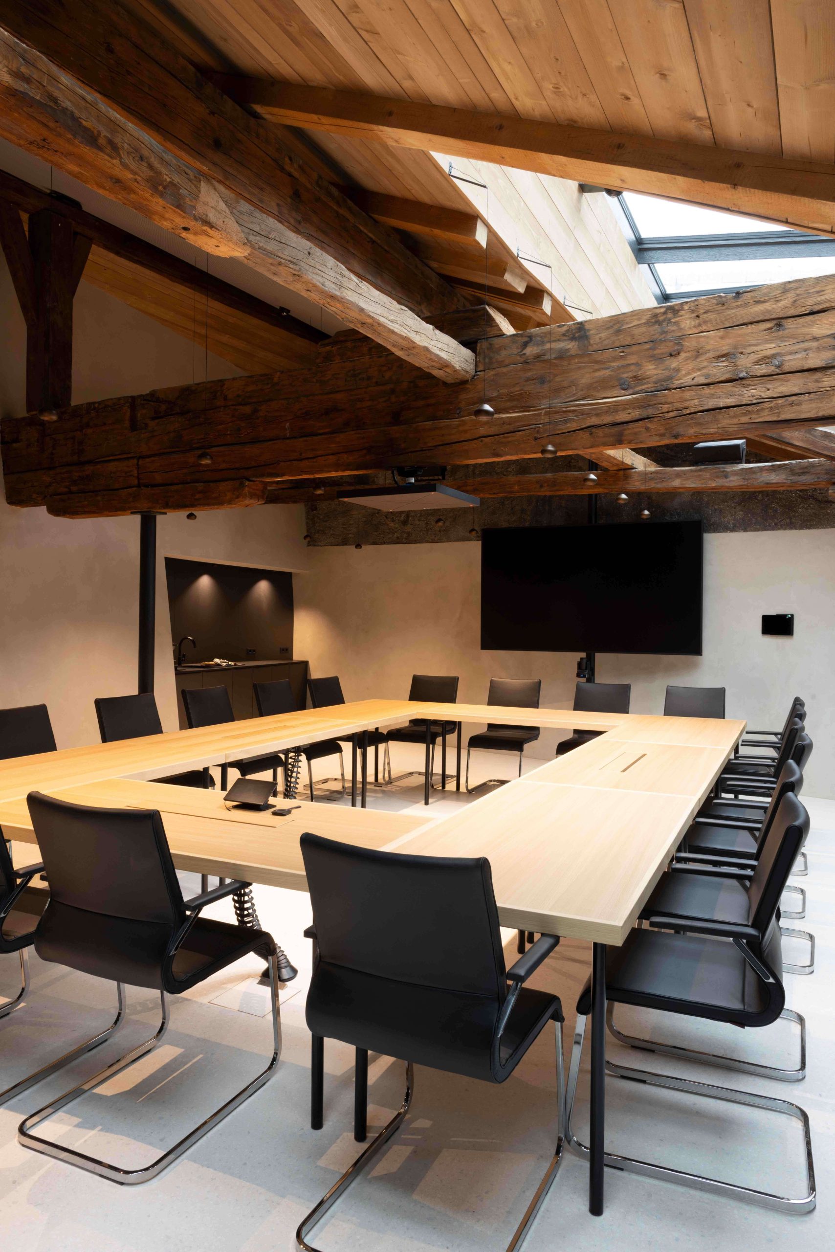 Besprechungsraum Generalsanierung Sparkasse Rattenberg